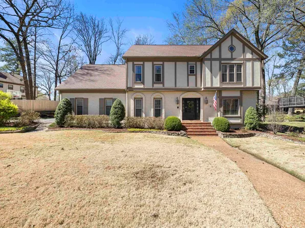 2797 Fox Creek Dr, Germantown, TN 38138