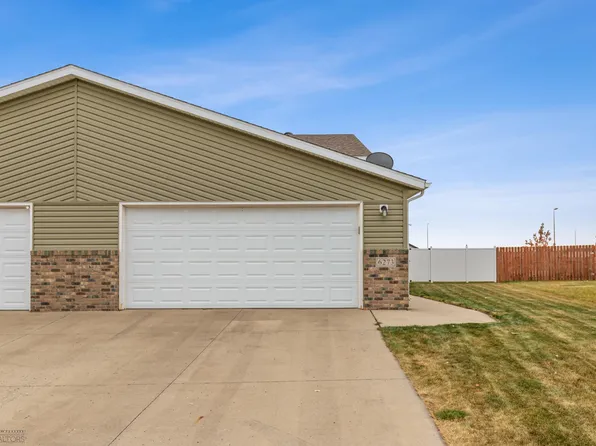 6273 35th St S, Fargo, ND 58104