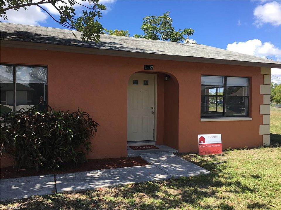 1st image of 1502 SE 1st Pl