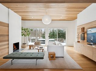 256 Town Ln, Amagansett, NY 11930