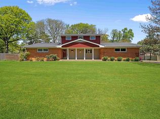 255 W Detweiller Dr, Peoria, IL
