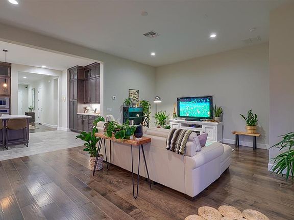 3rd image of 6515 E Morningside Dr
