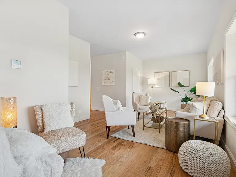 4 Sterling Dr — Photo 19
