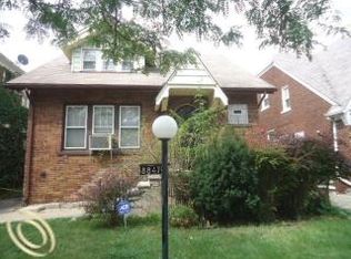8847 Pinehurst St, Detroit, MI 48204
