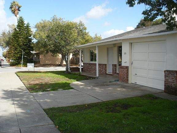 2nd image of 218 E 39th Ave