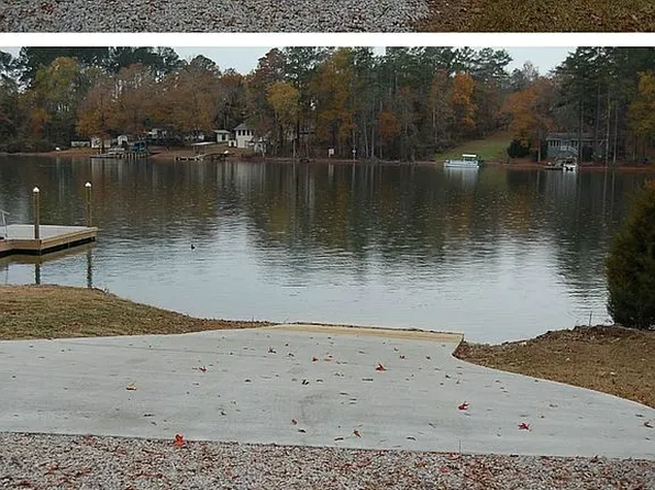 1244 Blacksgate E, Prosperity, SC 29127