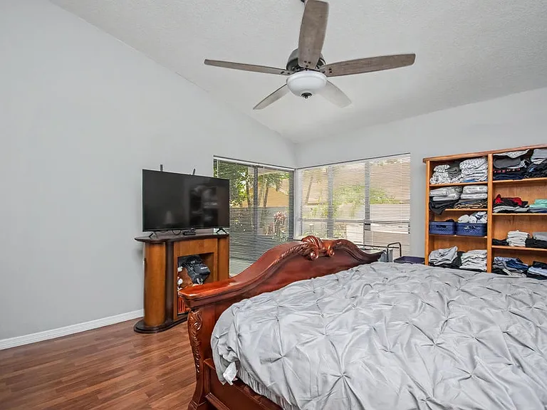 7678 Solimar Cir #0 — Photo 21