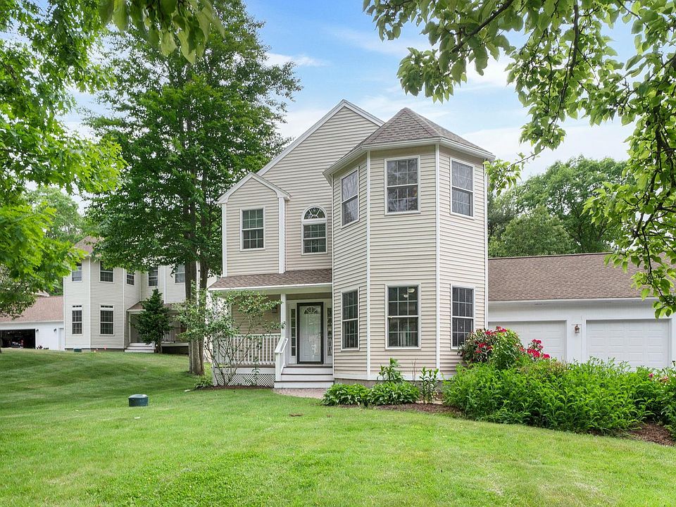 1st image of 6B Summerwood Dr