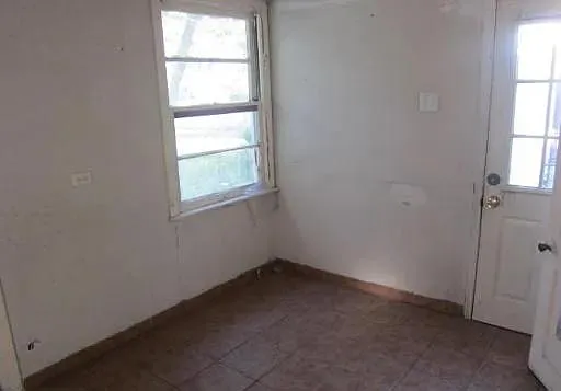775 Linda Lou Dr — Photo 3