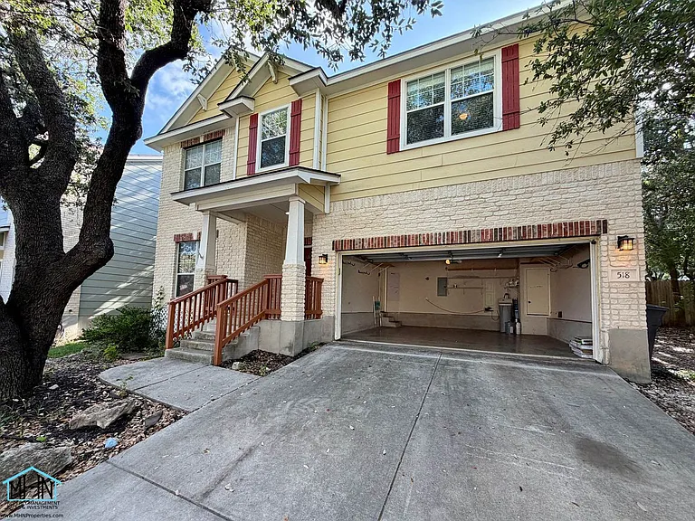518 Willow Grove Dr — Photo 1
