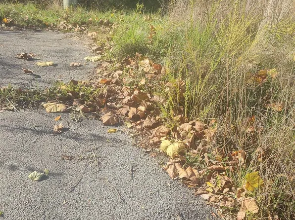 8253 State Highway 43 Hwy, Bloomington, IN 47404