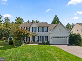 11341 Bishops Gate Ln, Laurel, MD 20723