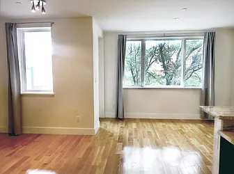 Rented by R New York