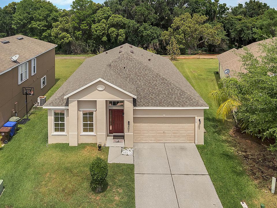 1st image of 1045 Hacienda Cir