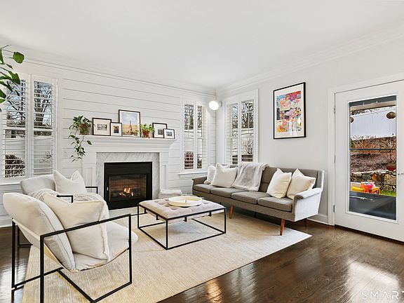 4th image of 302 High Street