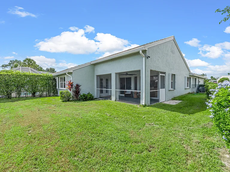 2650 Neaton Ct — Photo 26