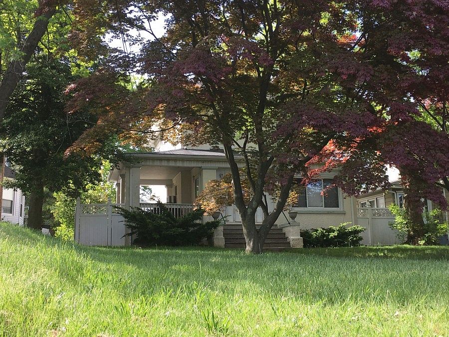 2nd image of 445 Broadway