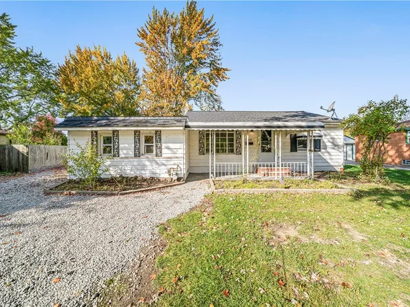 954 E 349th St, Eastlake, OH 44095