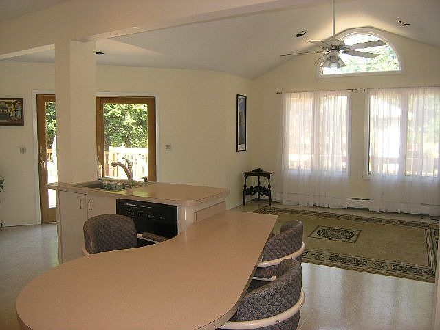 1st image of 70 Clinton Ave