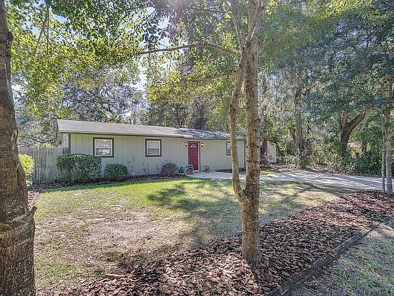 2nd image of 2047 NW 34th Ave