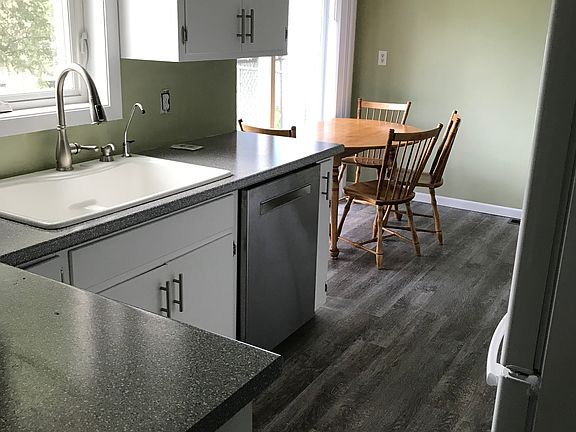kitchen with eat in dining