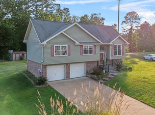 7005 Hunter Glen Dr, Ooltewah, TN 37363