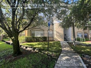17106 Carrington Park Dr APT 605, Tampa, FL 33647