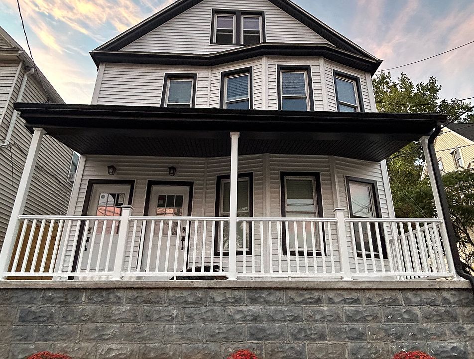 1st image of 286 Carolina St #A