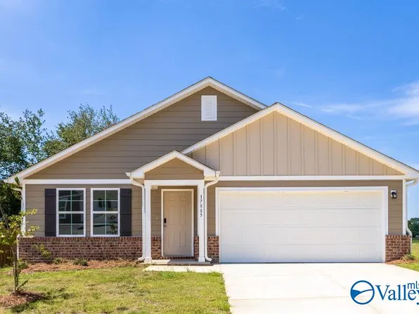 17885 Daniel Island Dr, Athens, AL 35611