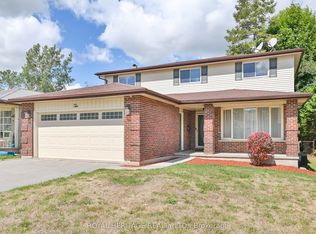 10 Briarwood Cres, Belleville, ON K8N 5J7