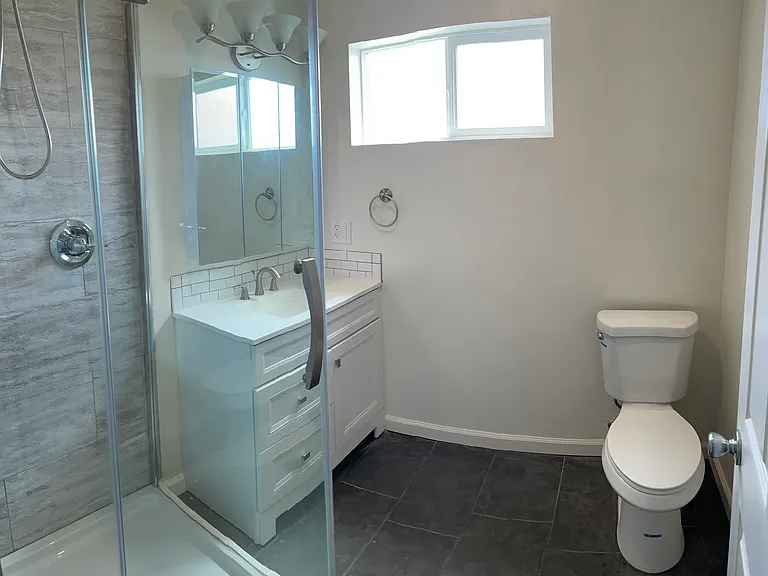 316 Van Buren St #33 — Photo 11