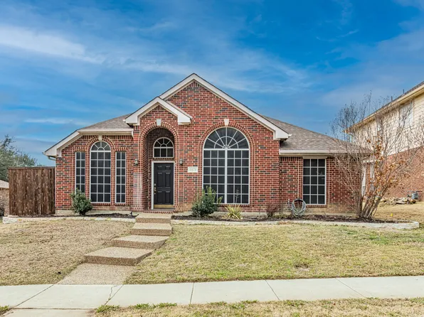 2878 Crestview Dr, Lewisville, TX 75067