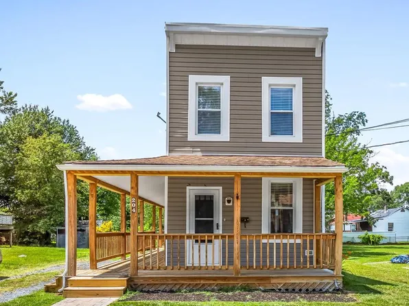 204 Mace Ave, Essex, MD 21221