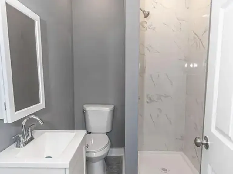 Main bathroom