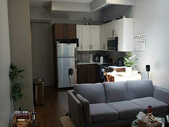 2nd image of 126 Leonard St #3L