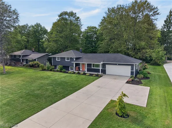 35755 Solon Rd, Solon, OH 44139