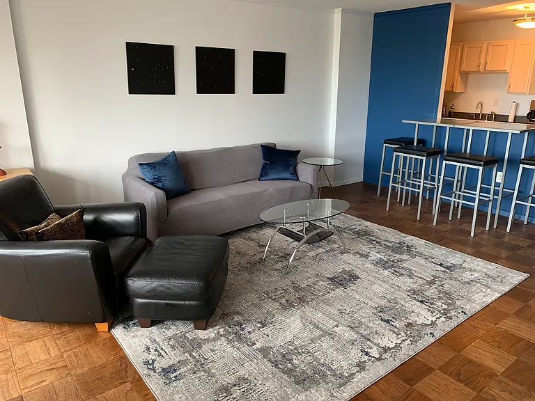 9 Hawthorne Pl #16B — Photo 8
