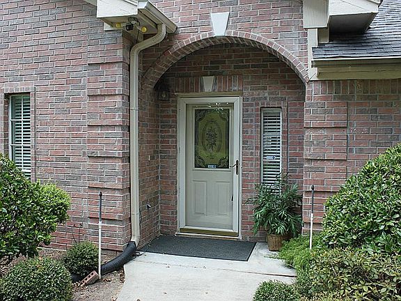 4th image of 19822 Sandy Hill Cir