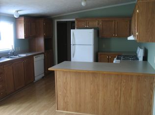 1325 Cambridge Ln, Caro, MI 48723