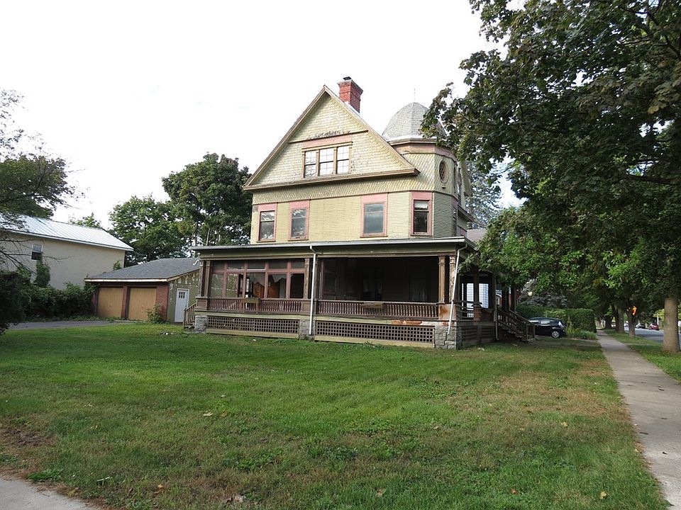 115 Court St, Plattsburgh, NY 12901 Zillow