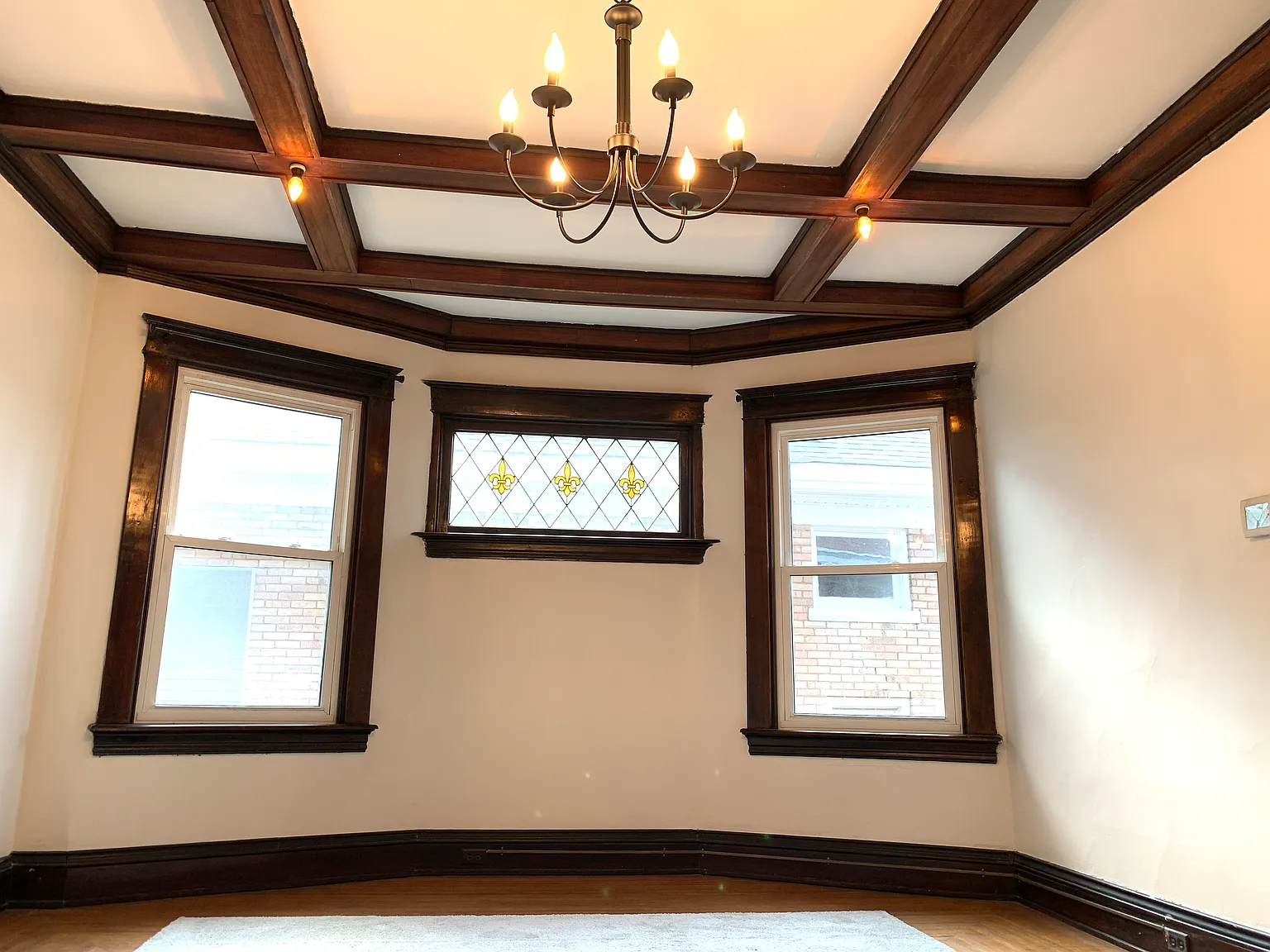 3 bed, 1754 sqft, $1,995 — Photo 3
