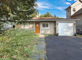 17 N Channel Dr, Round Lake Beach, IL 60073