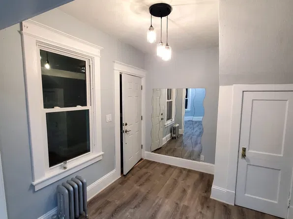 24-26 Sachem St, Springfield, MA 01108