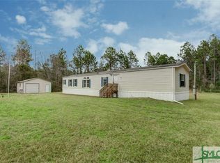 815 Cypress Bay Loop Rd, Pembroke, GA 31321