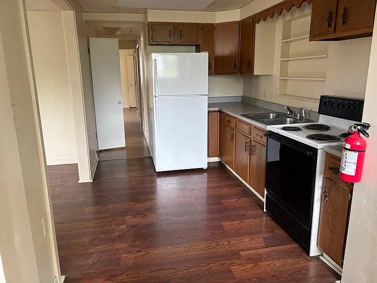 76 Pratt Ave #78B — Photo 7