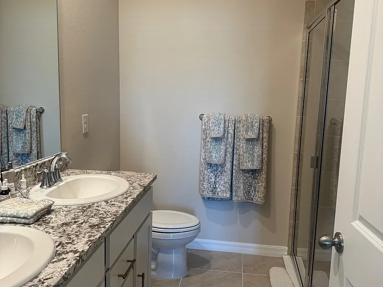 5241 NW 43rd Lane Rd — Photo 9
