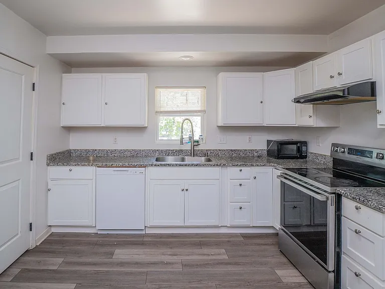 7800 Choctaw Rd — Photo 12