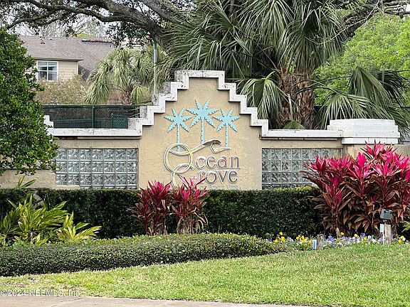 3rd image of 9 ARBOR CLUB Drive #209
