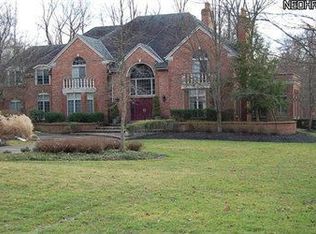 5590 Bay Hill Dr, Canfield, OH