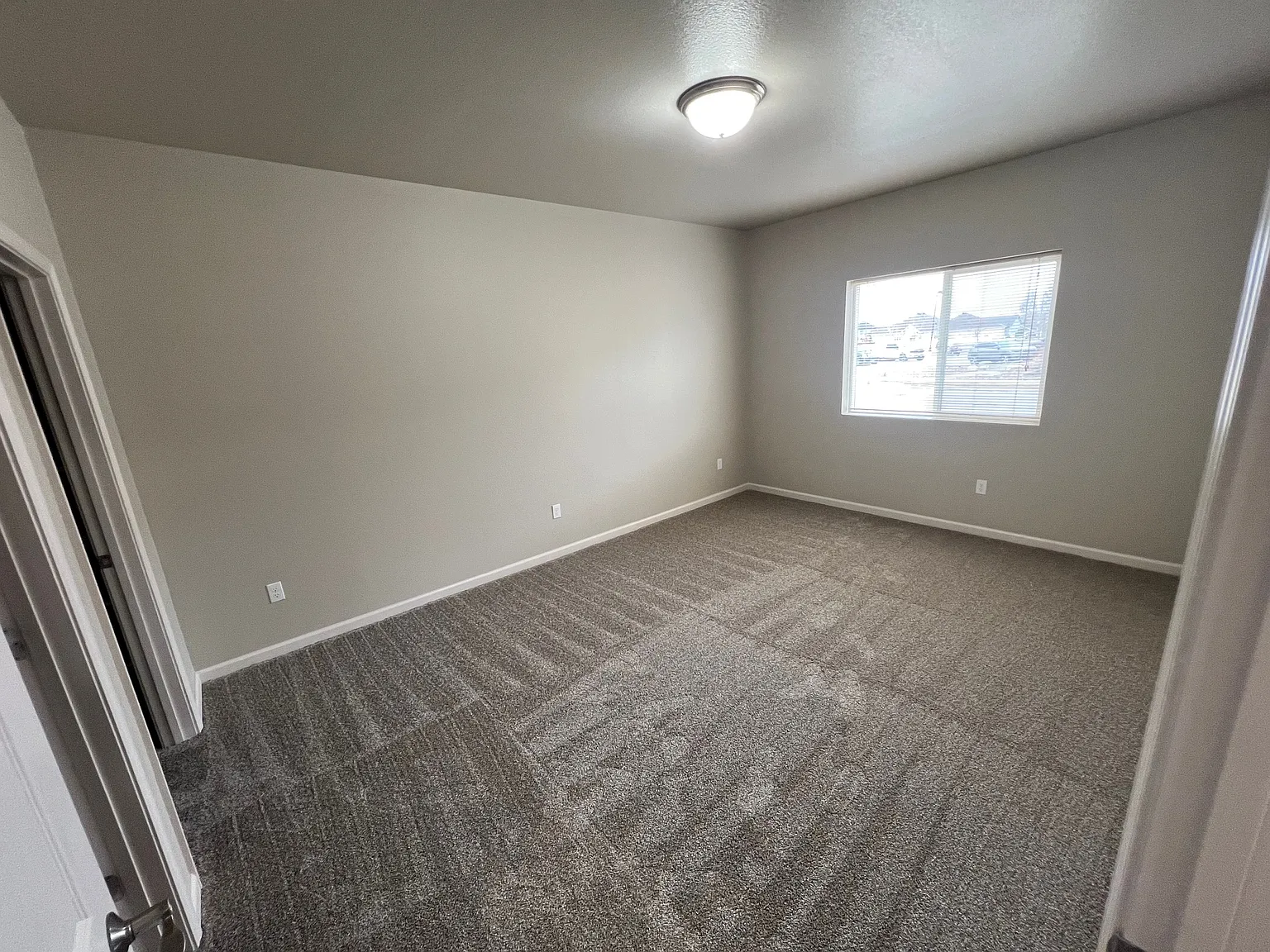 Newly Updated 2br/2ba With Garage! — Photo 3
